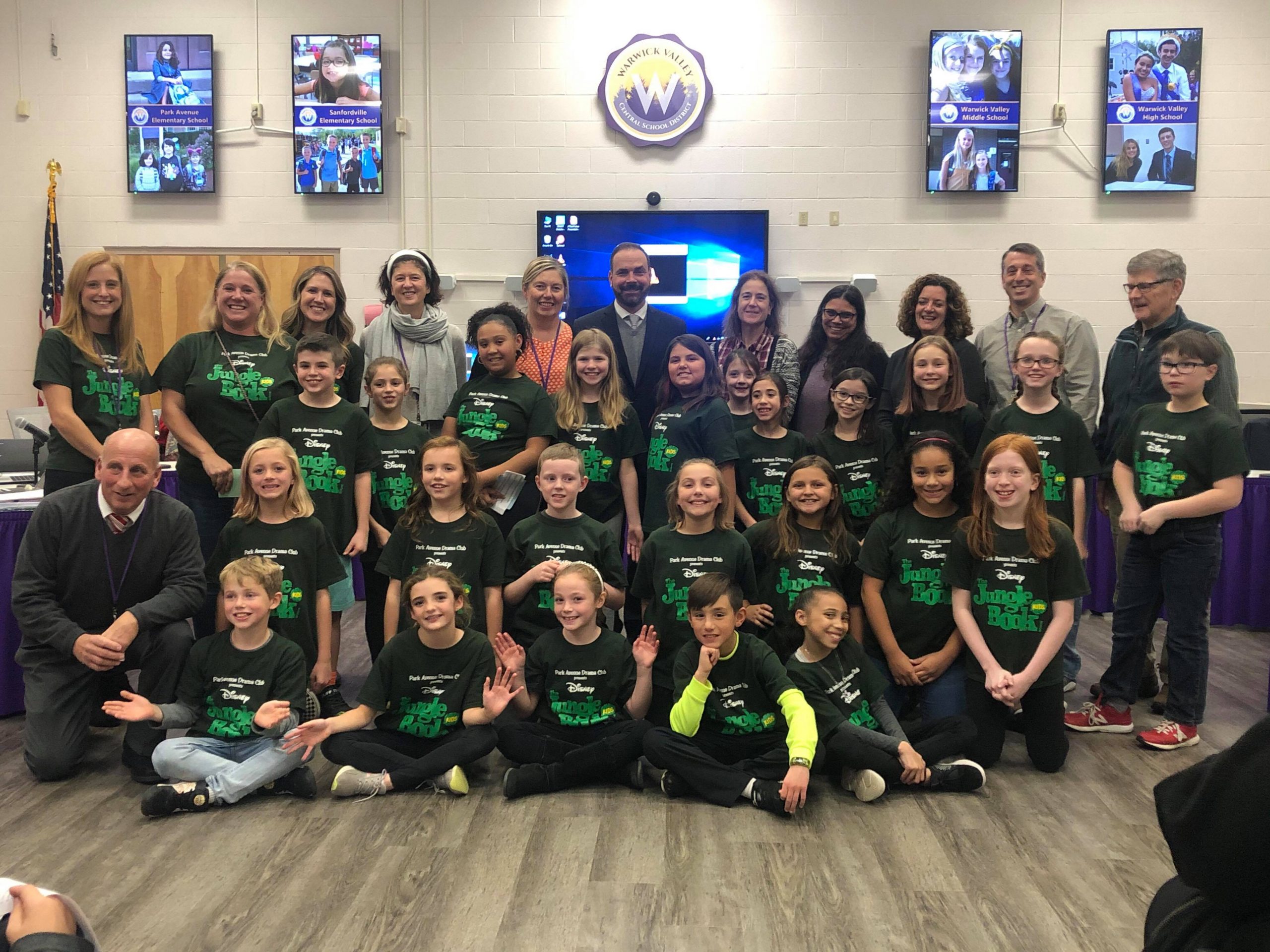 park ave cast of jungle book