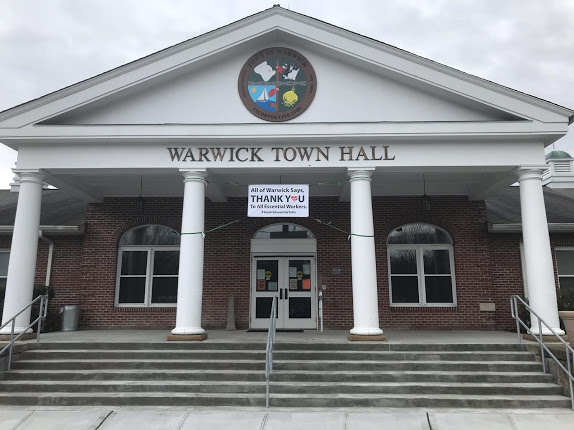 Warwick Town Hall Tribute to Esstenial Workers